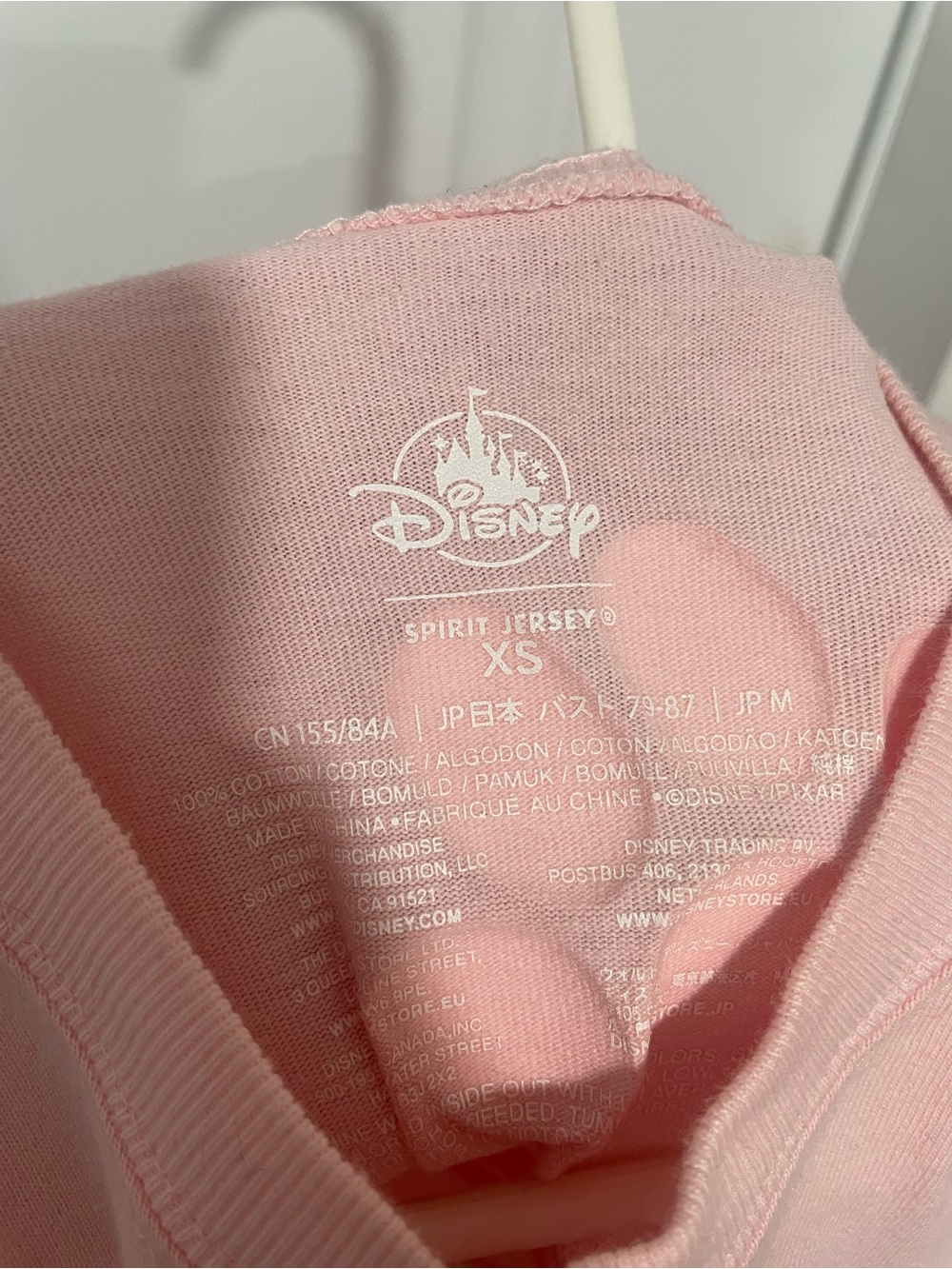 Rare Pink Disney Dog Print Spirit Jersey women’s XS - Picture 6 of 6